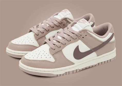 nike low dunks women beige.